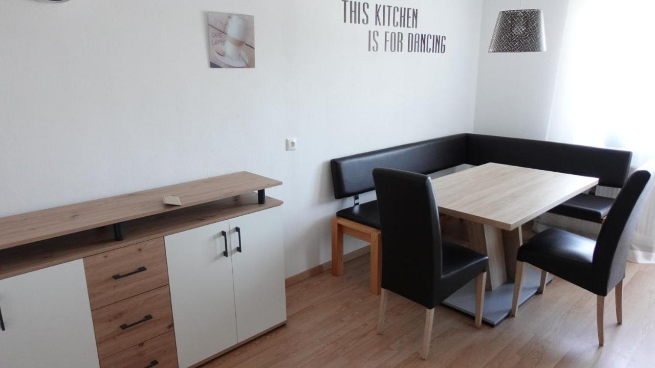 Joe'S Appartement Ebbs Luaran gambar